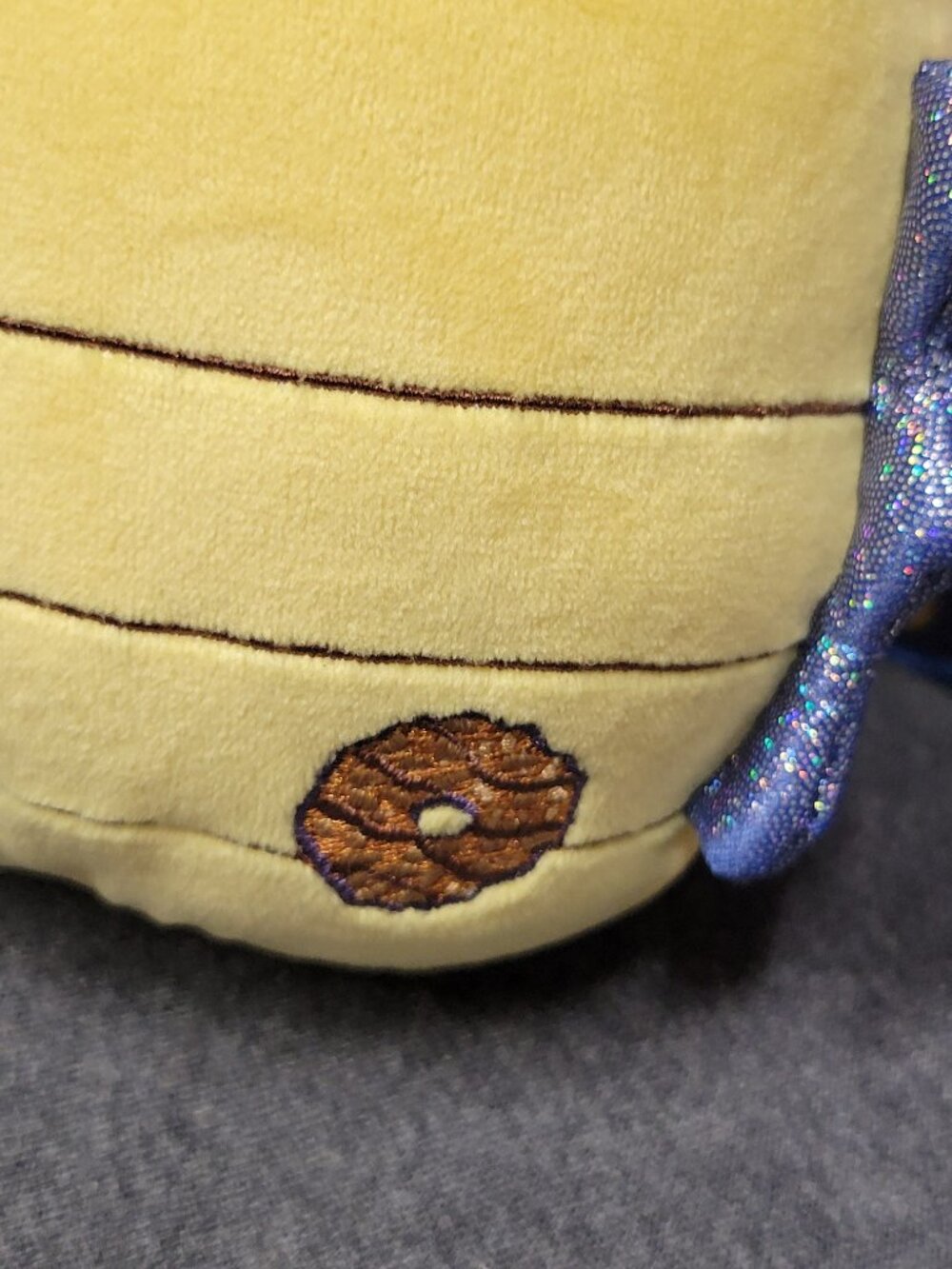 Butterfly plush - Picture 2 of 6
